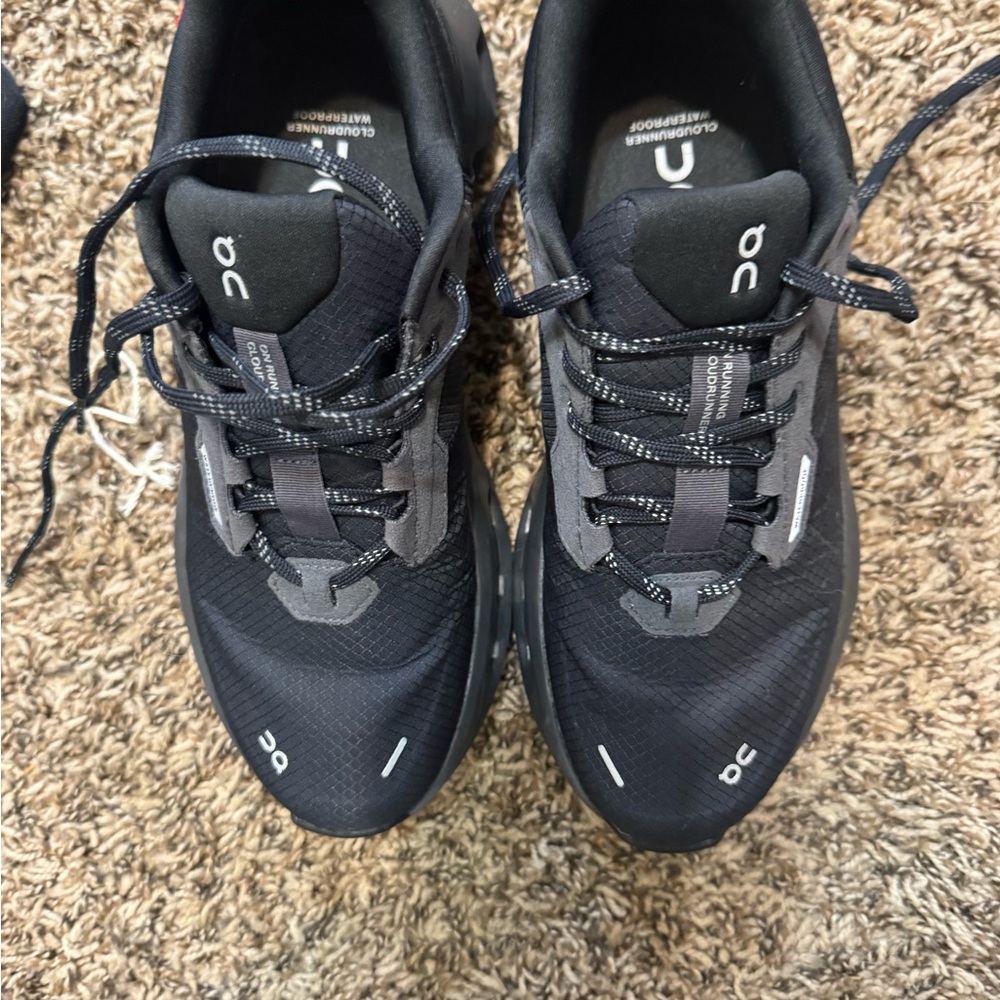 On Cloudrunner 2 Waterproof Running Black and Gray Sole Athletic Shoes